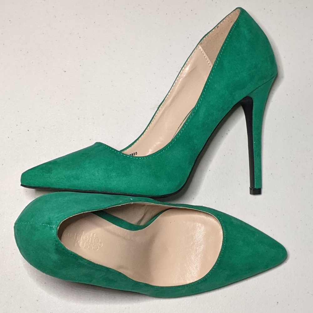 🆕Green Suede Pointed Heels 9 Charlotte Russe
